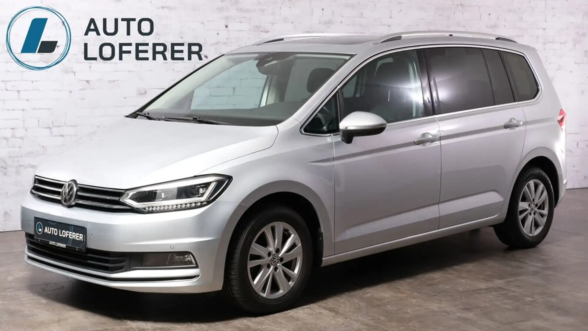 Volkswagen Touran Highline DSG 7 Sitzer Pano Silber - 1