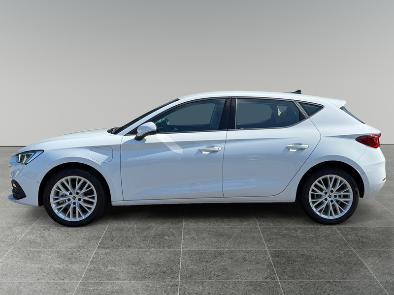 SEAT Leon 1.5 eHybrid 204pk DSG Style | Stoel- en stuurverwa — photo 4