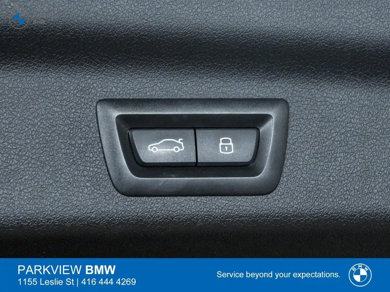BMW X1 photo BMW X1