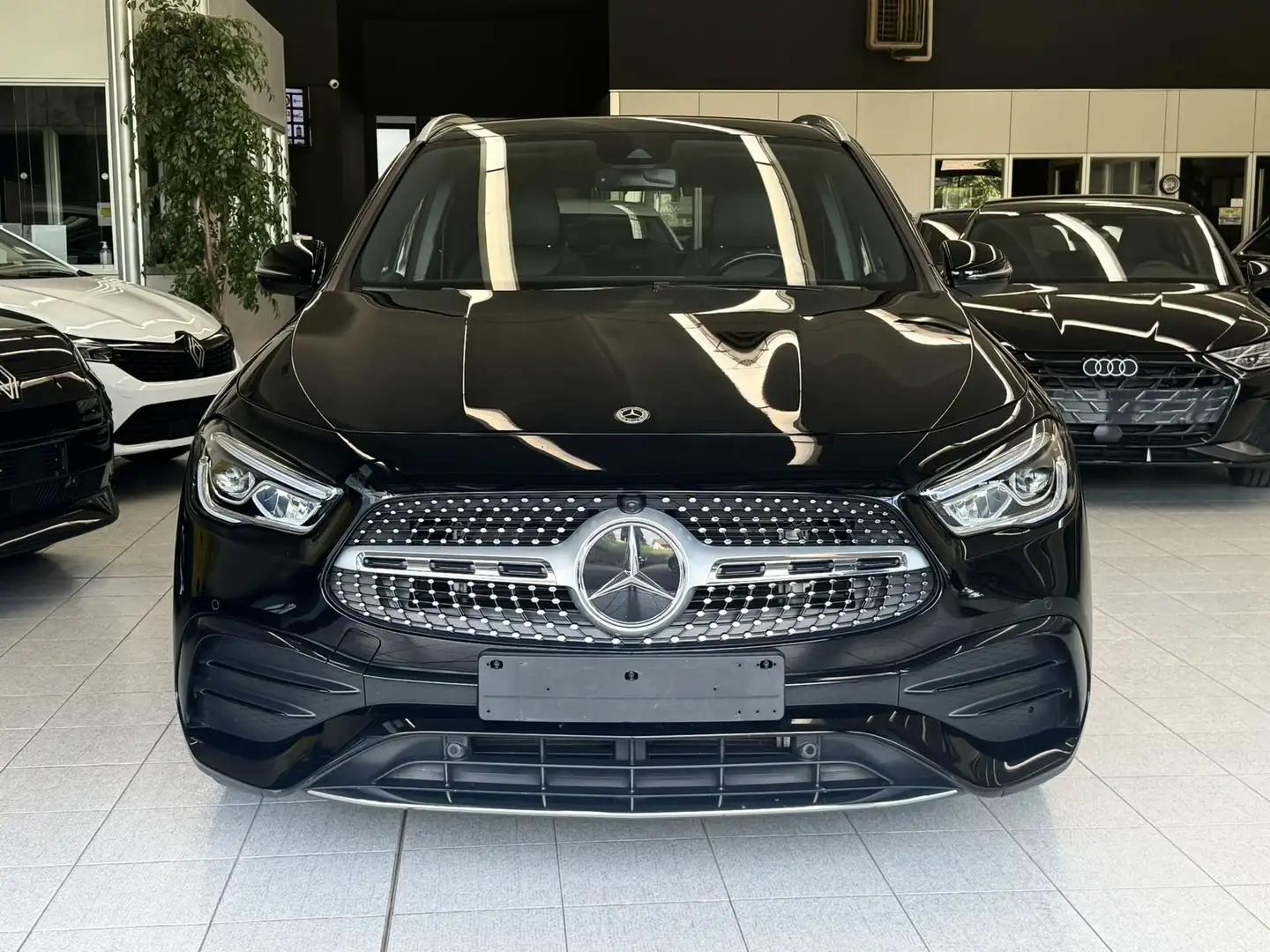 Mercedes-Benz GLA 200 GLA 200 d Automatic Premium Noir - 2