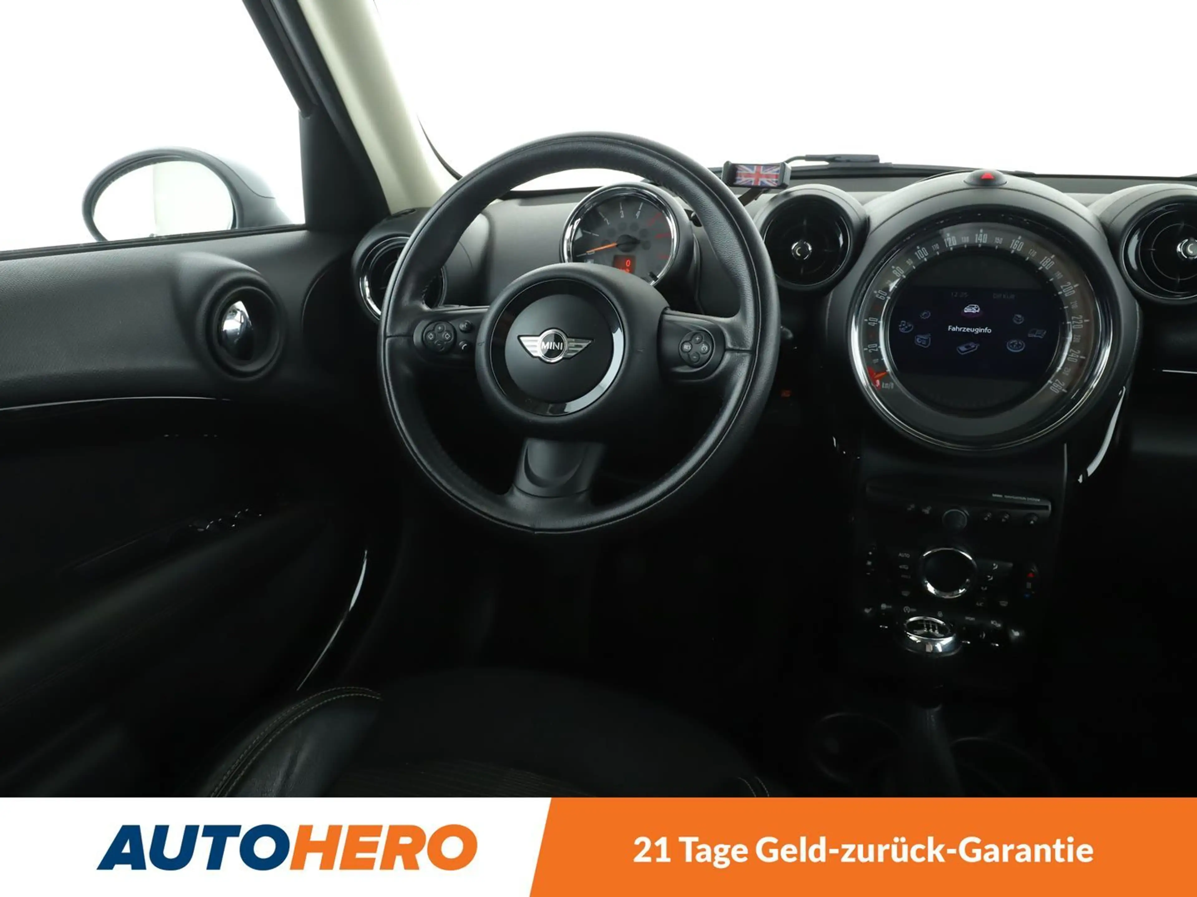 MINI Cooper D Countryman Cooper D ALL4 *NAVI*TEMPO*PDC*PANO*SHZ* — photo 13