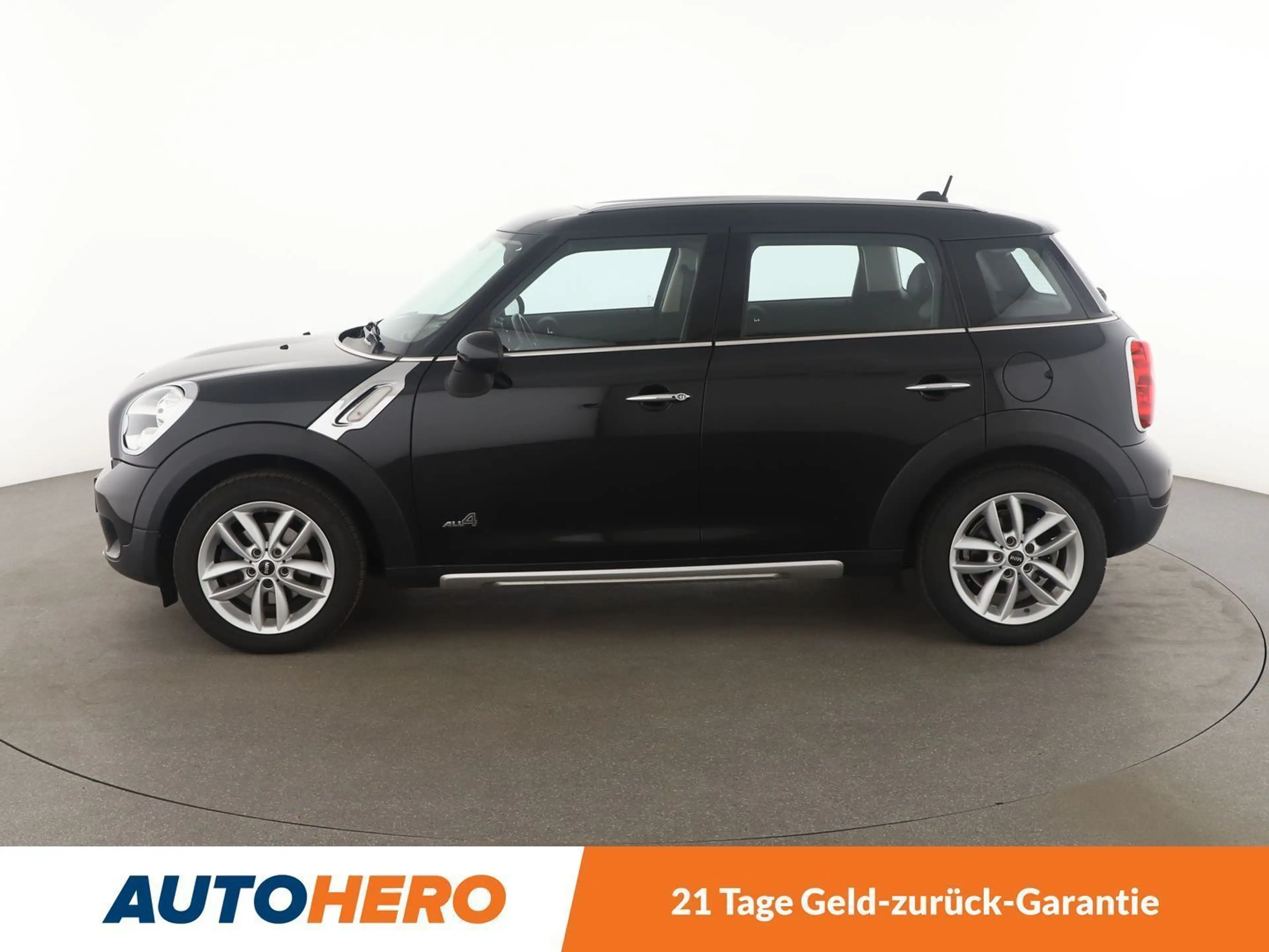 MINI Cooper D Countryman Cooper D ALL4 *NAVI*TEMPO*PDC*PANO*SHZ* — photo 3