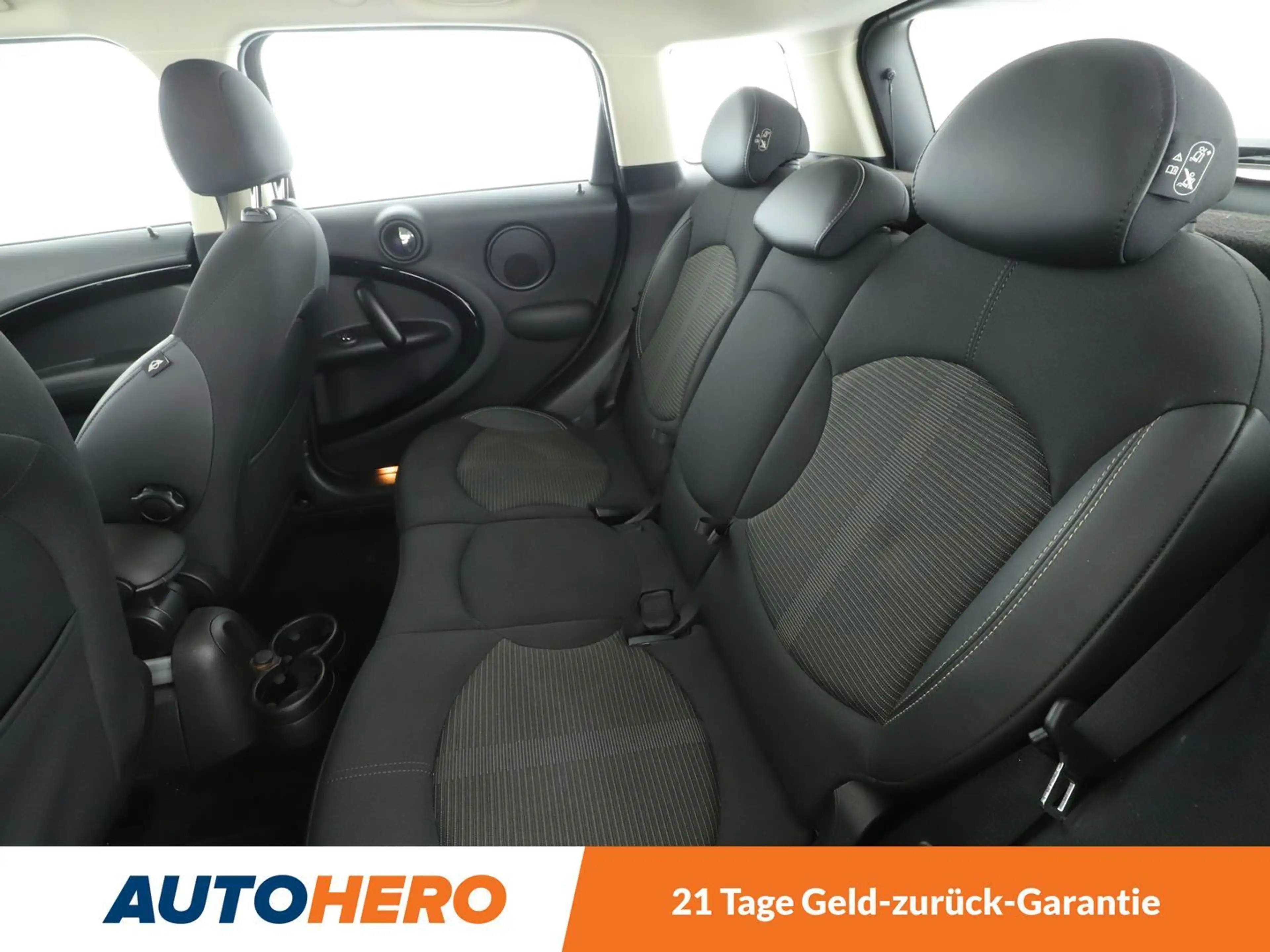 MINI Cooper D Countryman Cooper D ALL4 *NAVI*TEMPO*PDC*PANO*SHZ* — photo 14