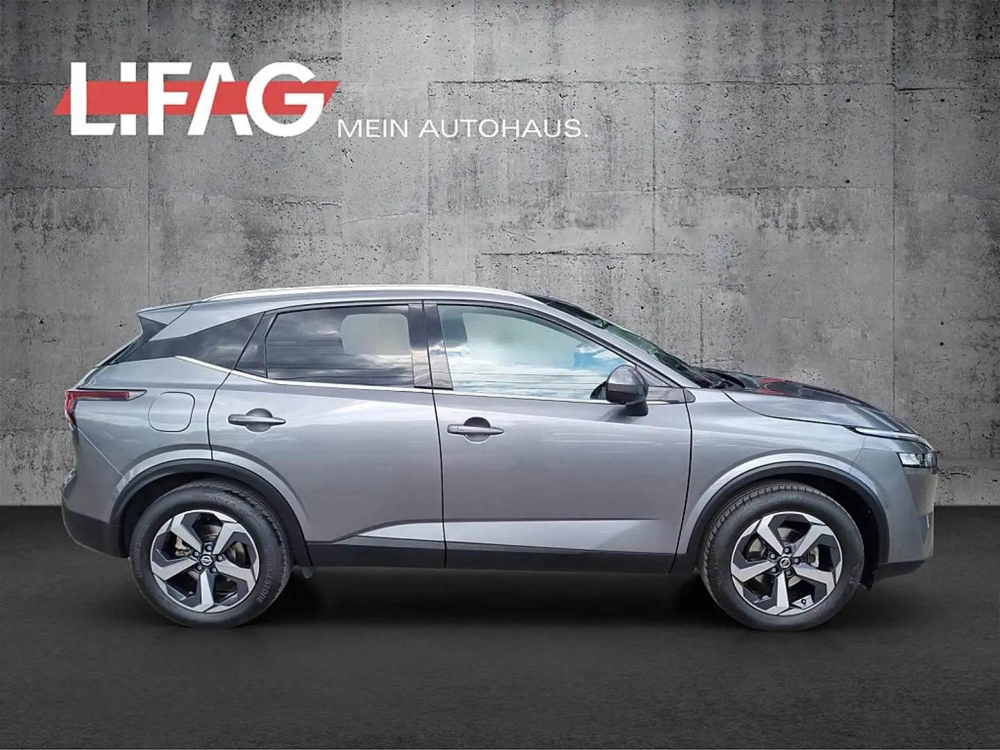 Nissan Qashqai 1,3 MHEV 4x4 N-Connecta Aut. *ab € 27.990,-* Gri - 2