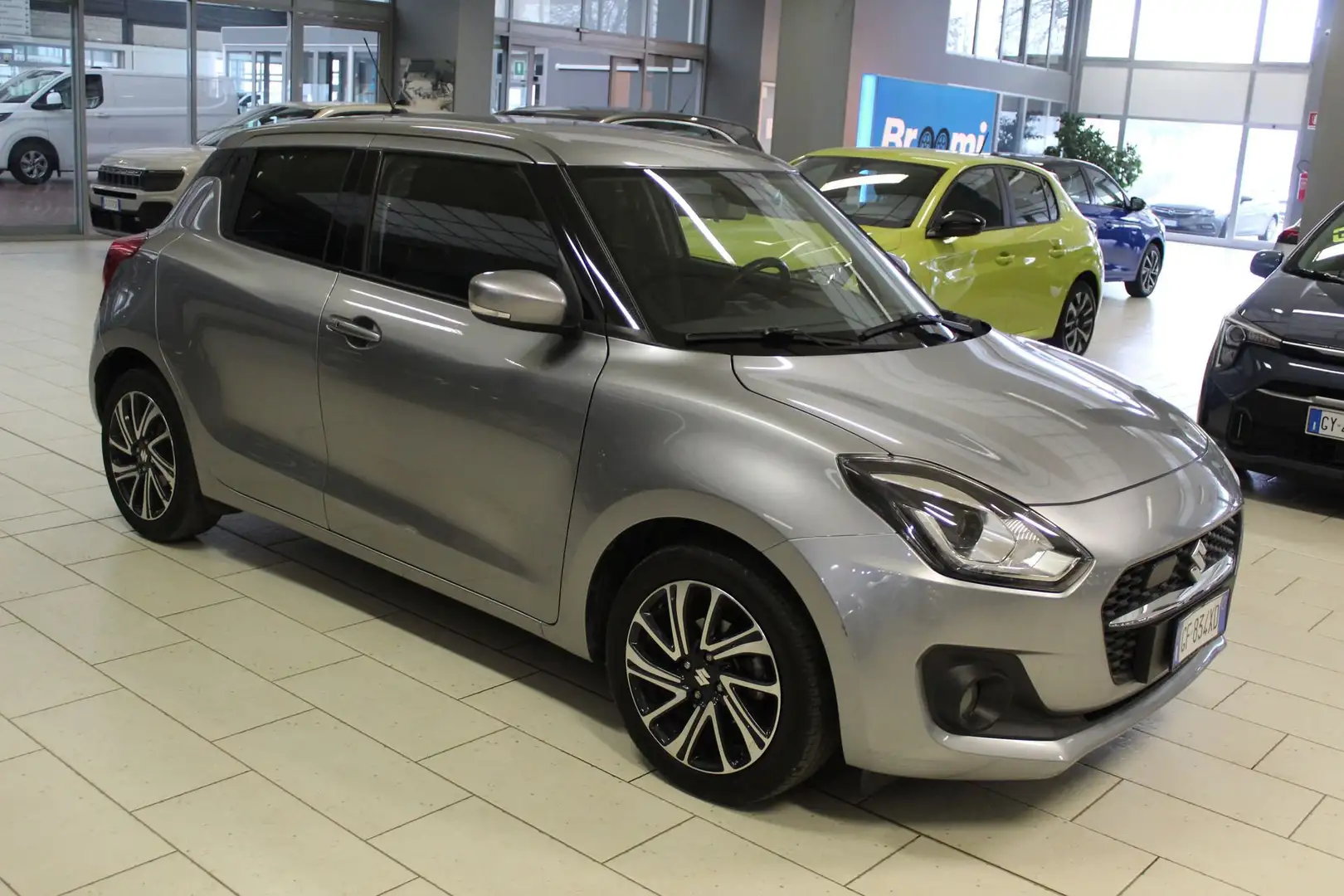 Suzuki Swift Swift 1.2 Hybrid CVT Top Gris - 2
