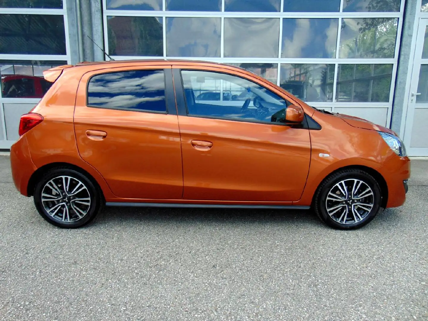 Mitsubishi Space Star Space Star 1.2 Edition 100+ Orange - 2