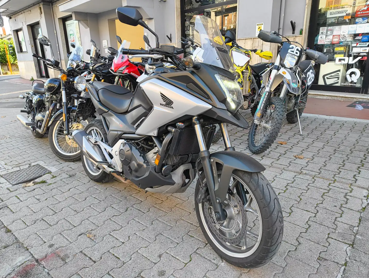 Honda NC 750 X Szürke - 2