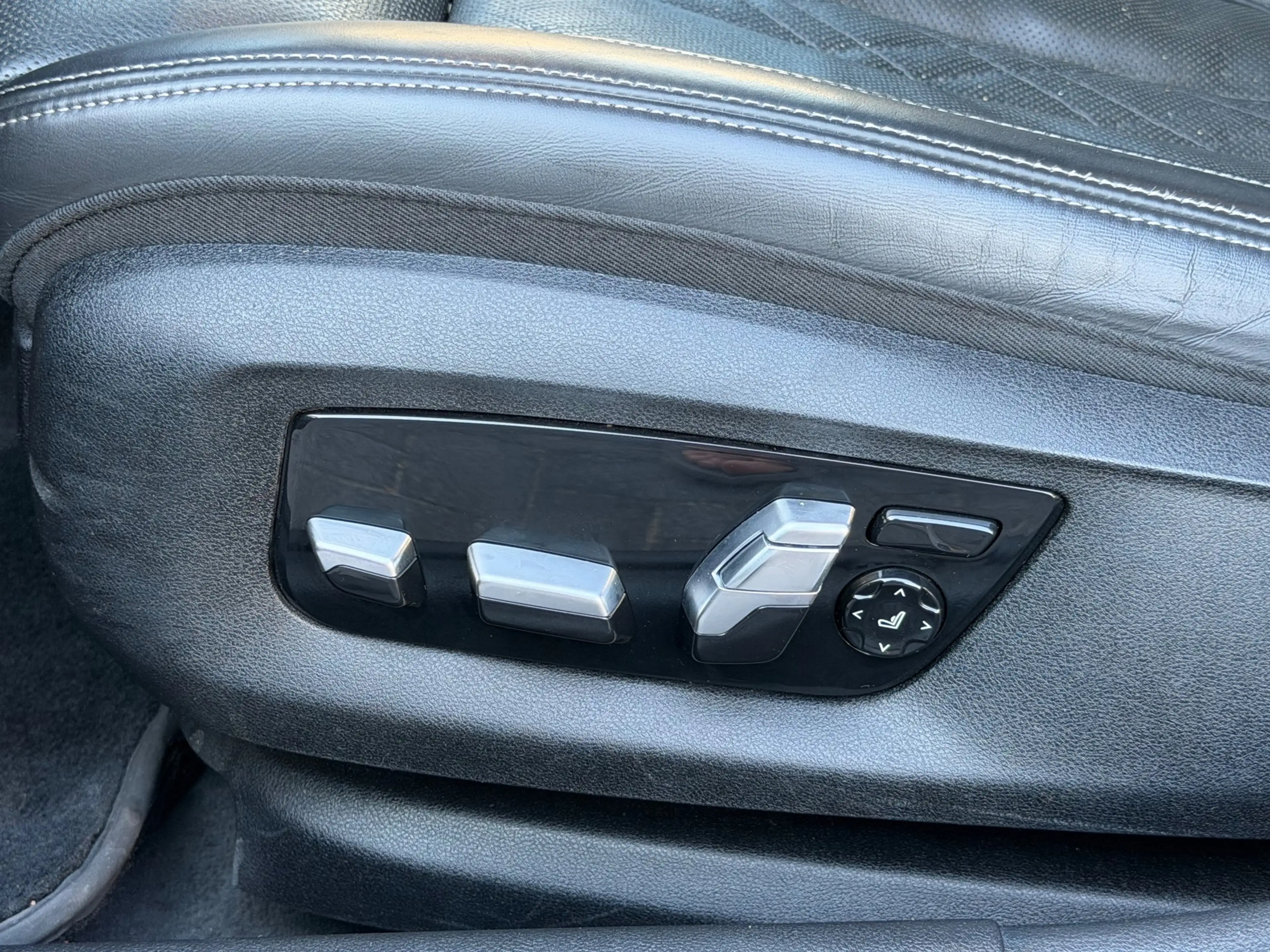 BMW M550 5-serie M550i xDrive High Executive LASER HARMAN/K — photo 14