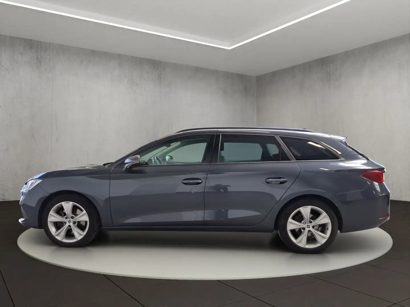 SEAT Leon Sportstourer FR 2.0 TDI 7-Gang DSG Gris - 2