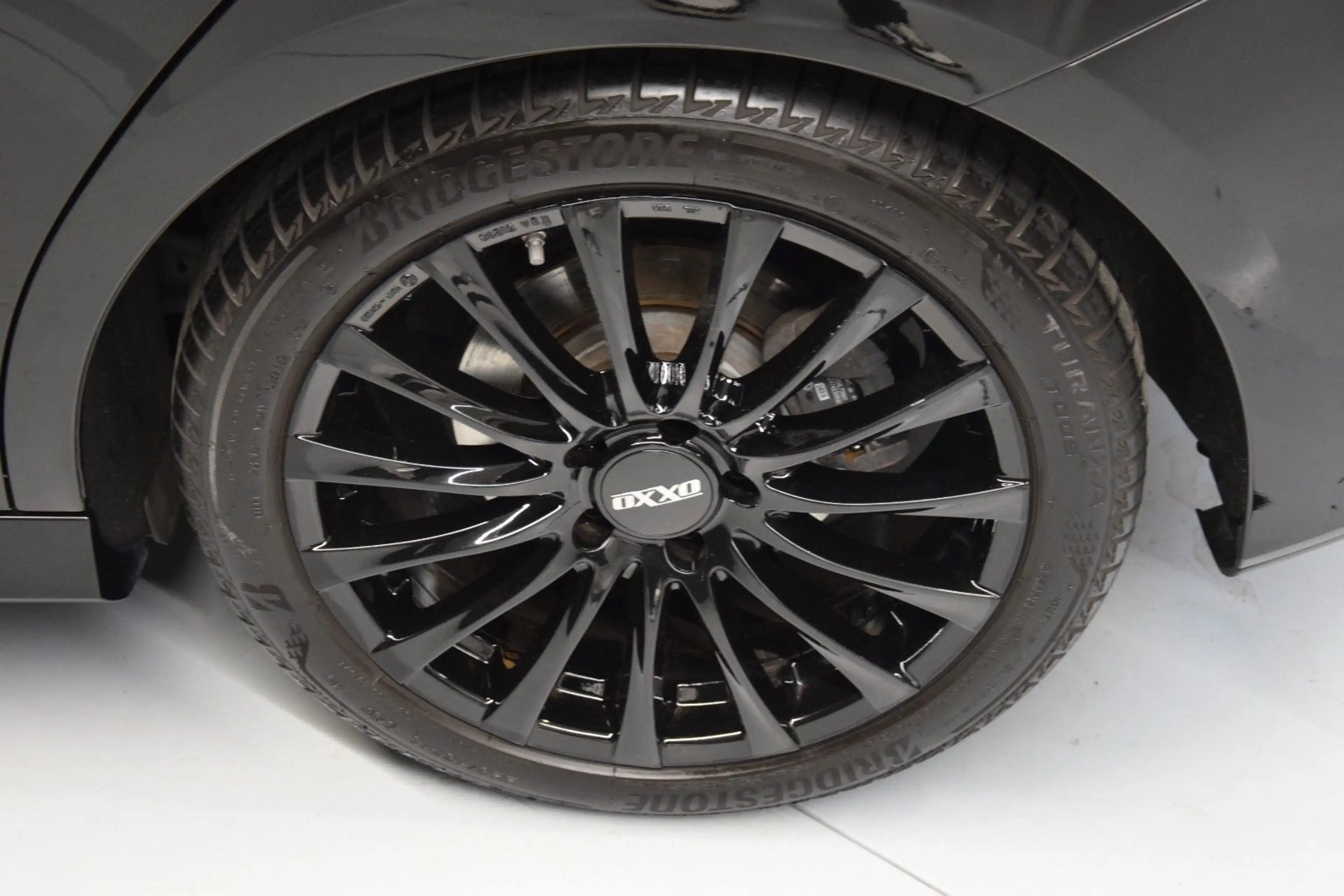 Mercedes-Benz B 220 4Matic AMG-Line Pano LED Kamera Tempomat — photo 12