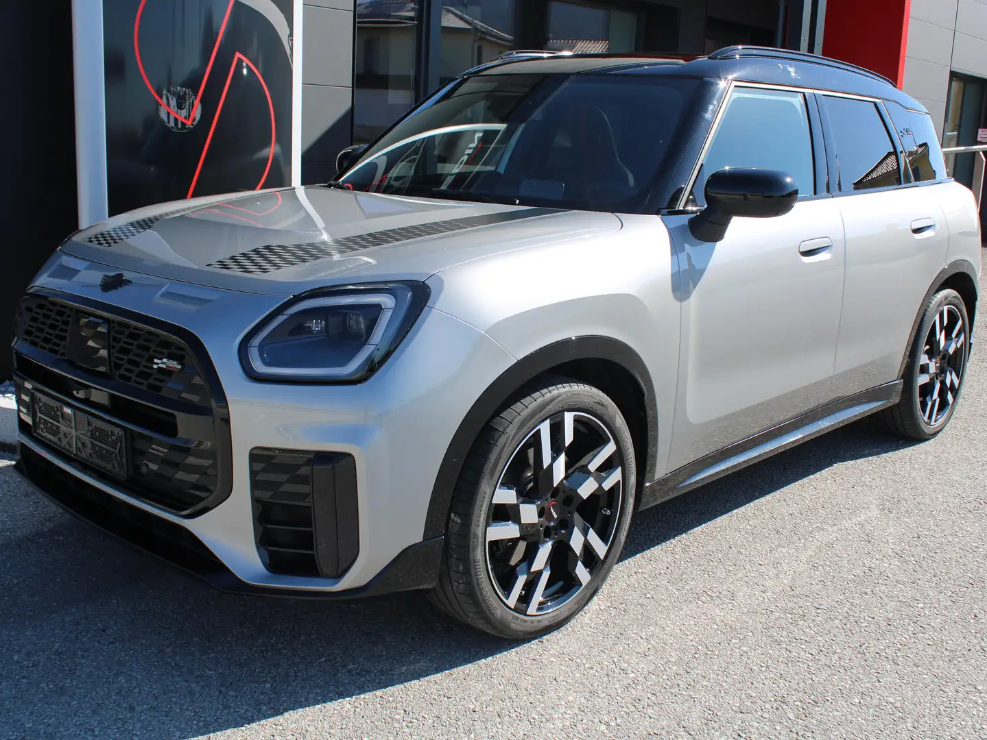 MINI John Cooper Works Countryman S ALL4 John Cooper Works Trim XL Silber - 2