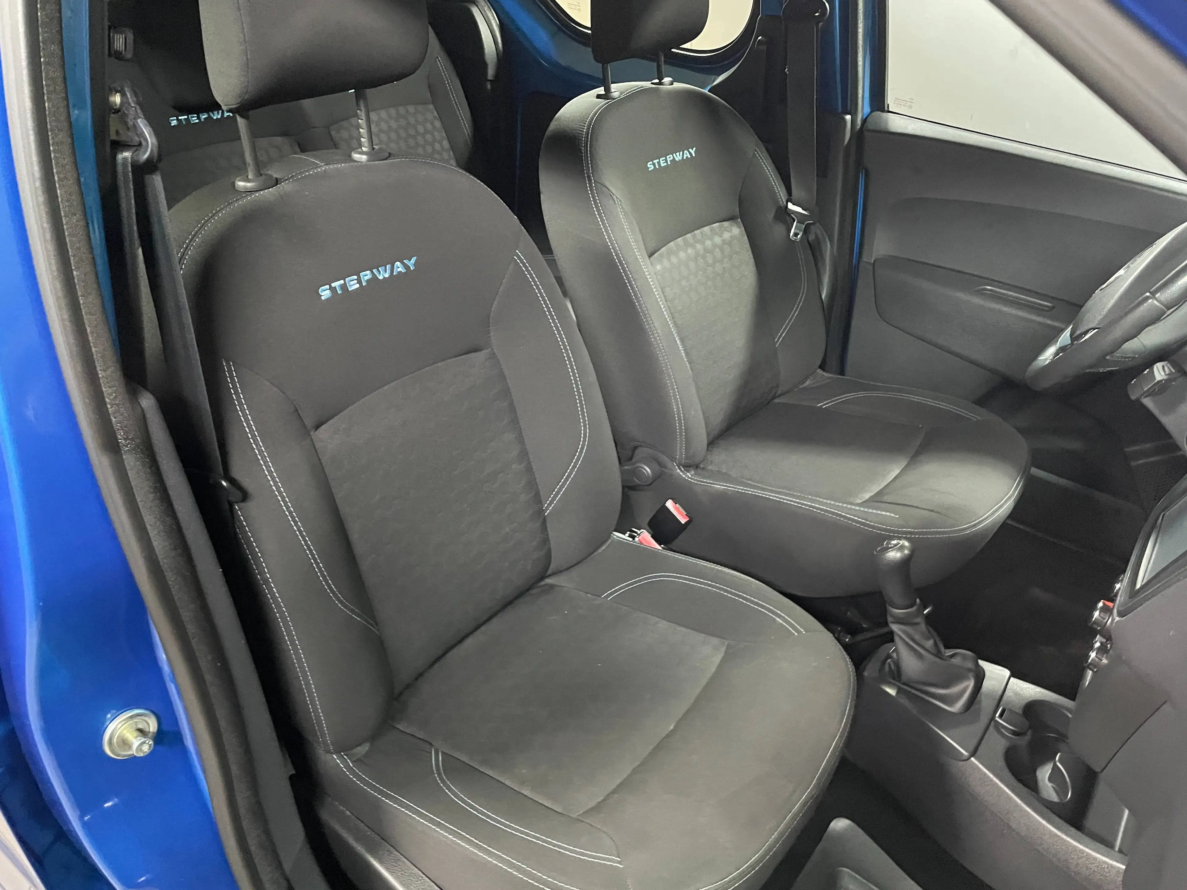 Dacia Dokker Stepway — photo 5