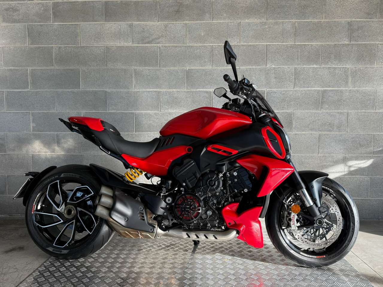 Ducati Diavel V4. CAMPAGNA PROVA RISCATTA O RENDI.