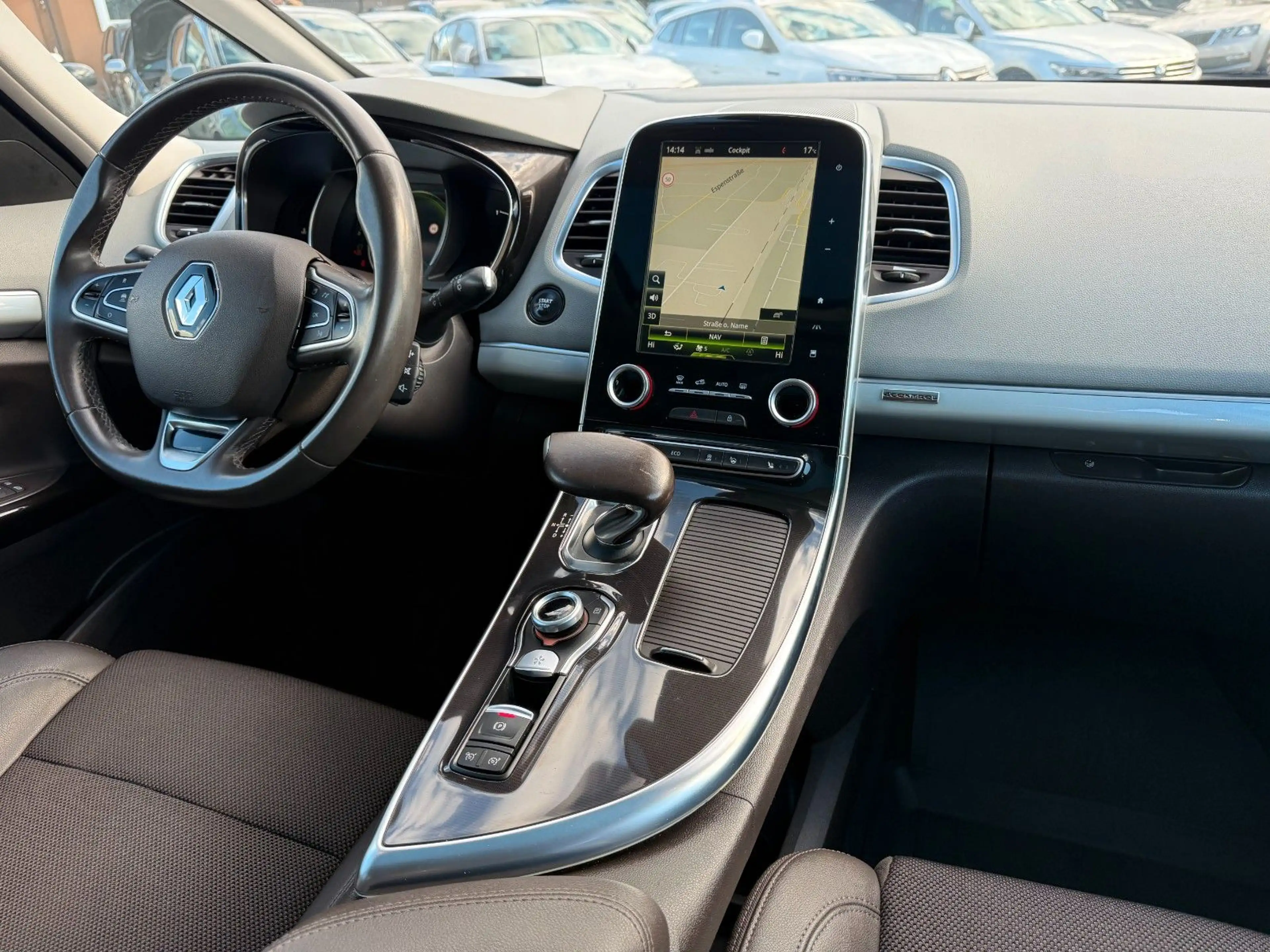 Renault Espace ESPACE V INTENS / AUTOMATIK / 7 SITZER / KAMERA — photo 11
