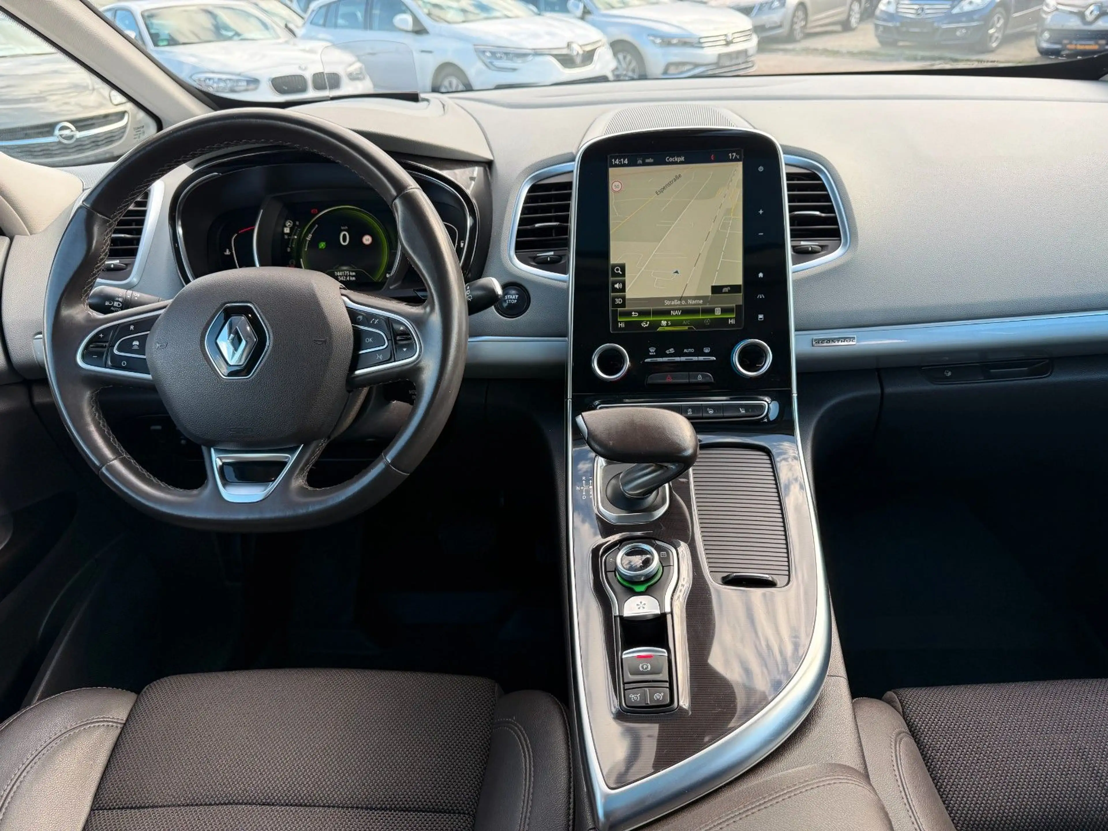 Renault Espace ESPACE V INTENS / AUTOMATIK / 7 SITZER / KAMERA — photo 14