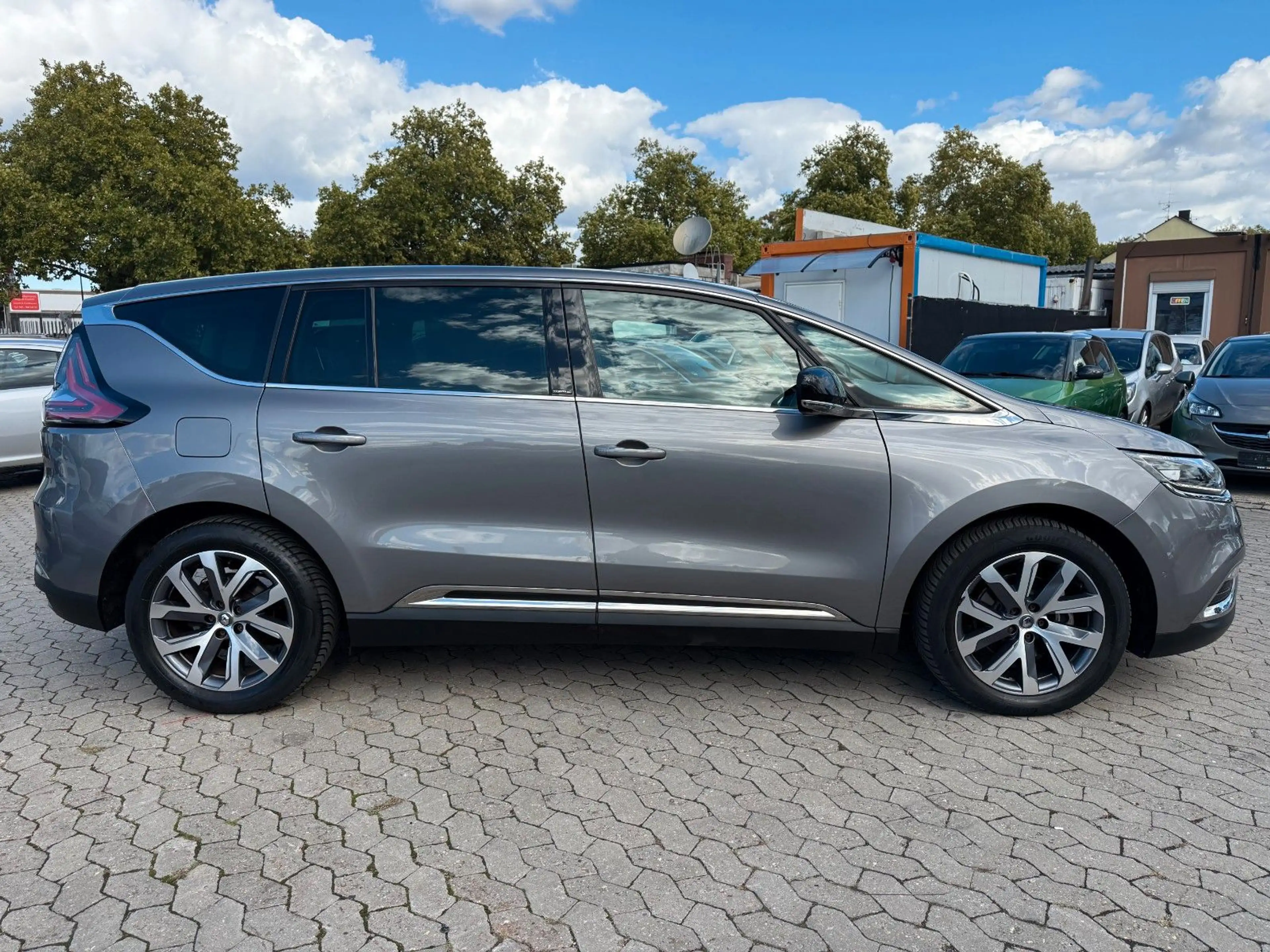 Renault Espace ESPACE V INTENS / AUTOMATIK / 7 SITZER / KAMERA — photo 6