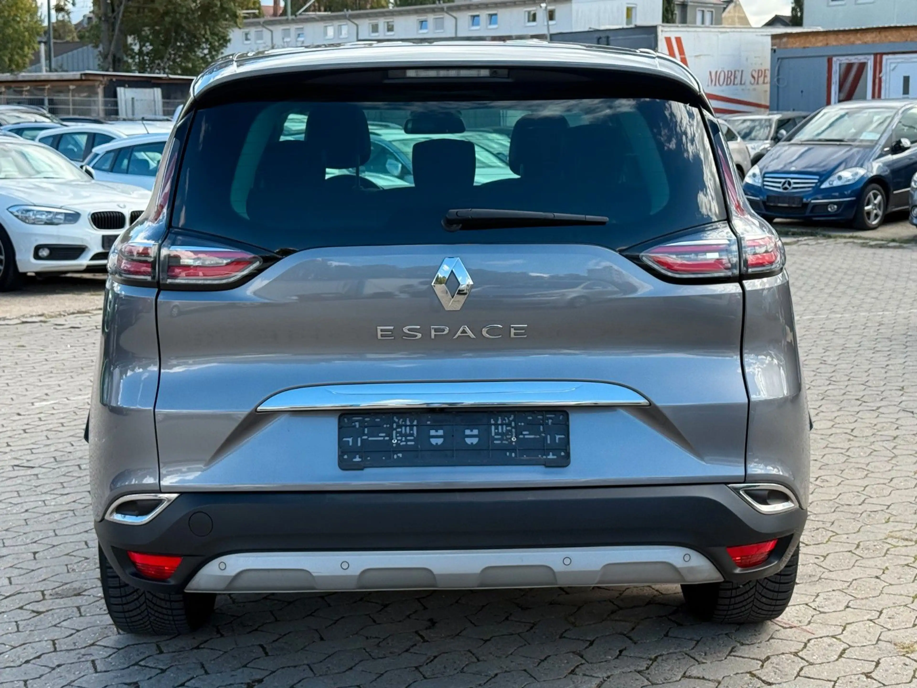 Renault Espace ESPACE V INTENS / AUTOMATIK / 7 SITZER / KAMERA — photo 7