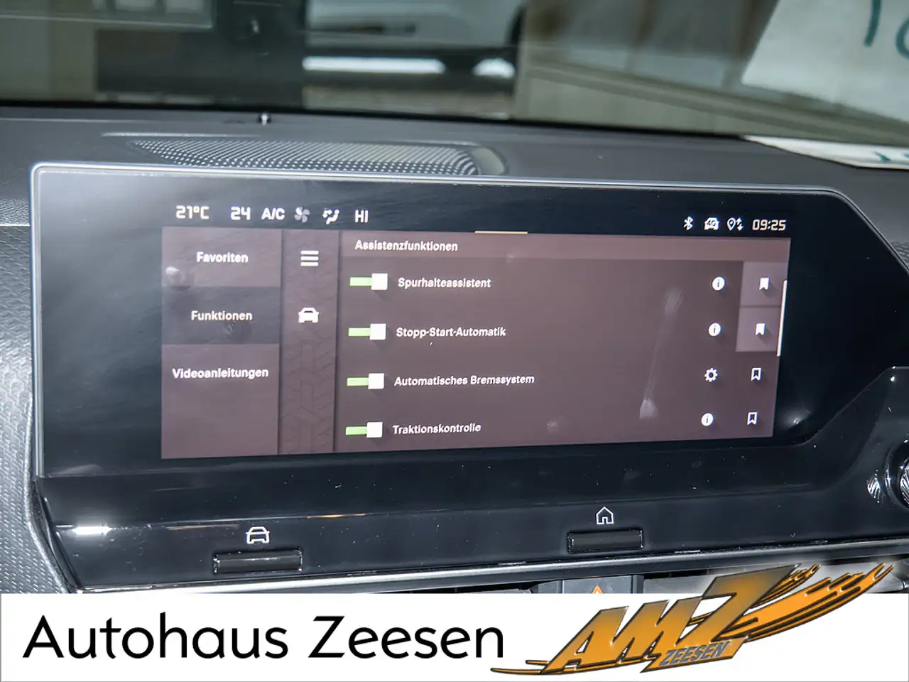 Citroen C4 BlueHDi 130 Max KAMERA PDC NAVI HUD ACC 9