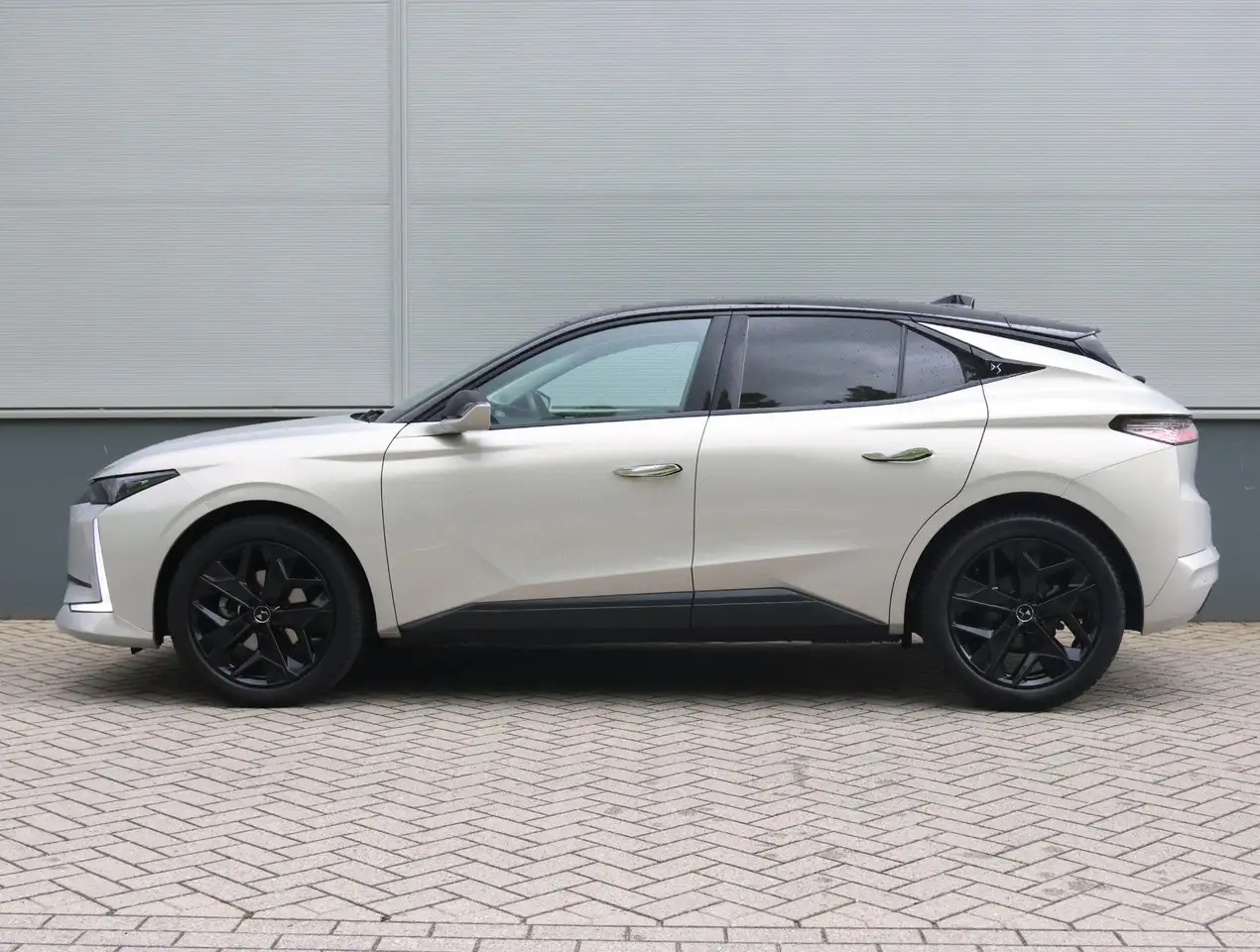 DS Automobiles DS 4 2023