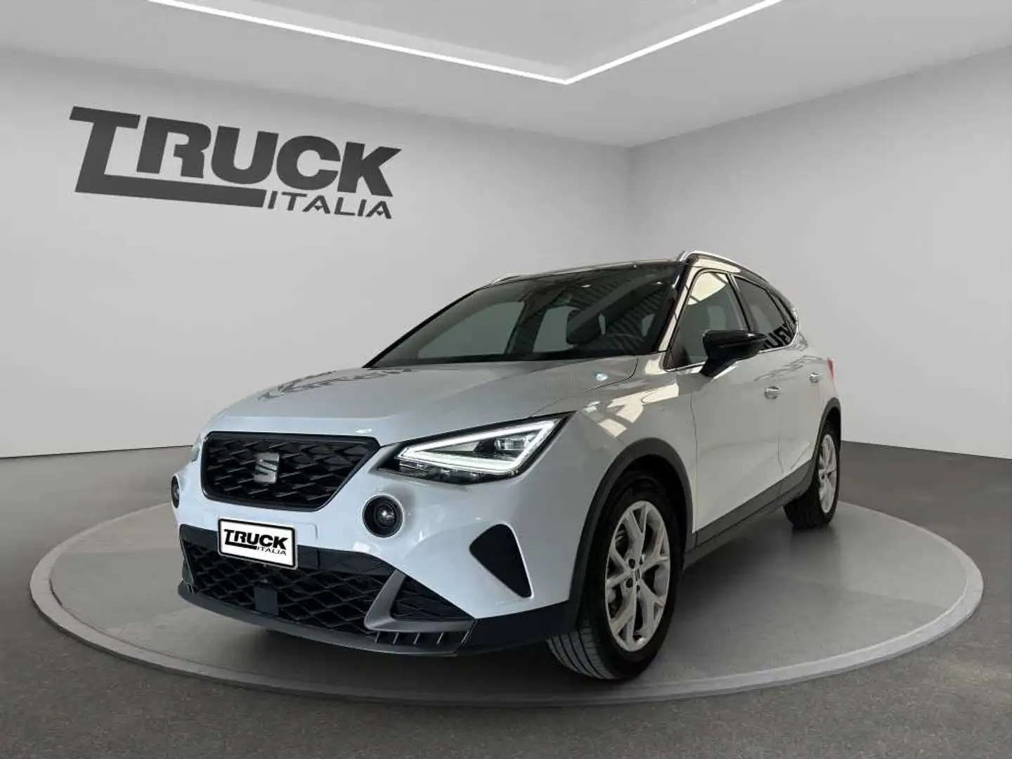 SEAT Arona 2022 - Arona 1.0 ecotsi FR 95cv Weiß - 1