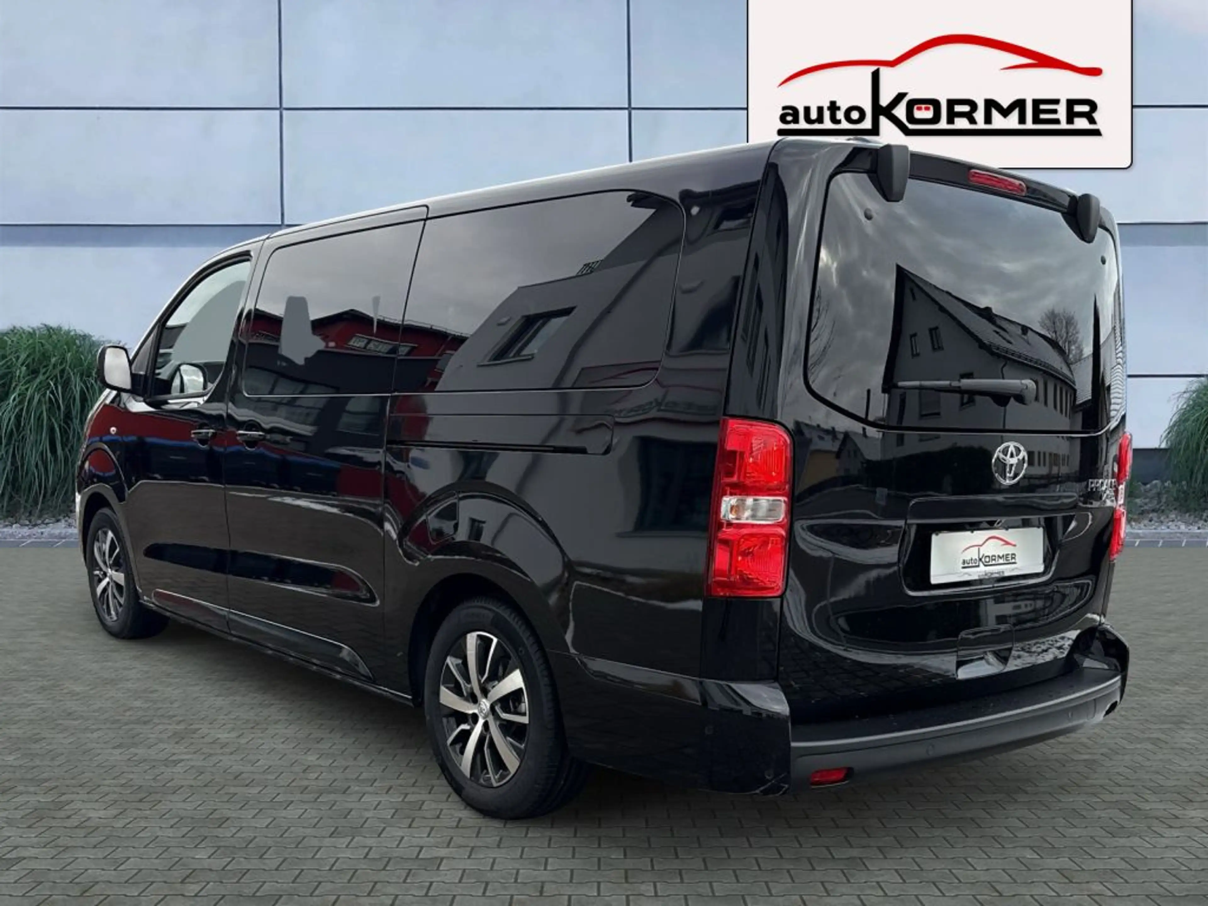 Toyota Proace Verso L2 Lounge Sthzg.,Leder,Pano,Digital,sofort — photo 4