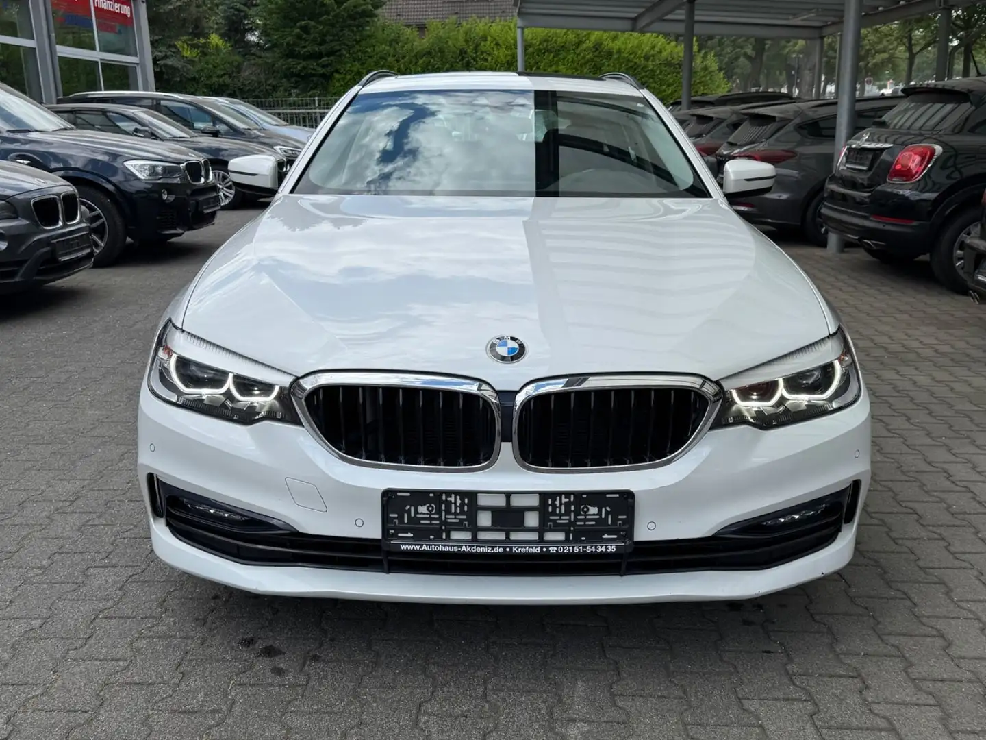 BMW 520 d Touring Sport Line|T.LEDER|NAVI|PANO|LED| Weiß - 2