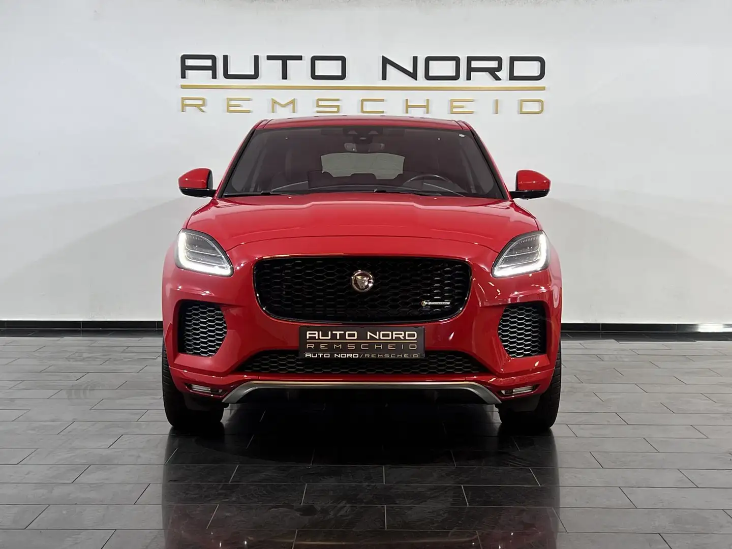 Jaguar E-Pace E-PACE P300 R-Dynamic HSE AWD*Matrix*DAB+* Красный - 2