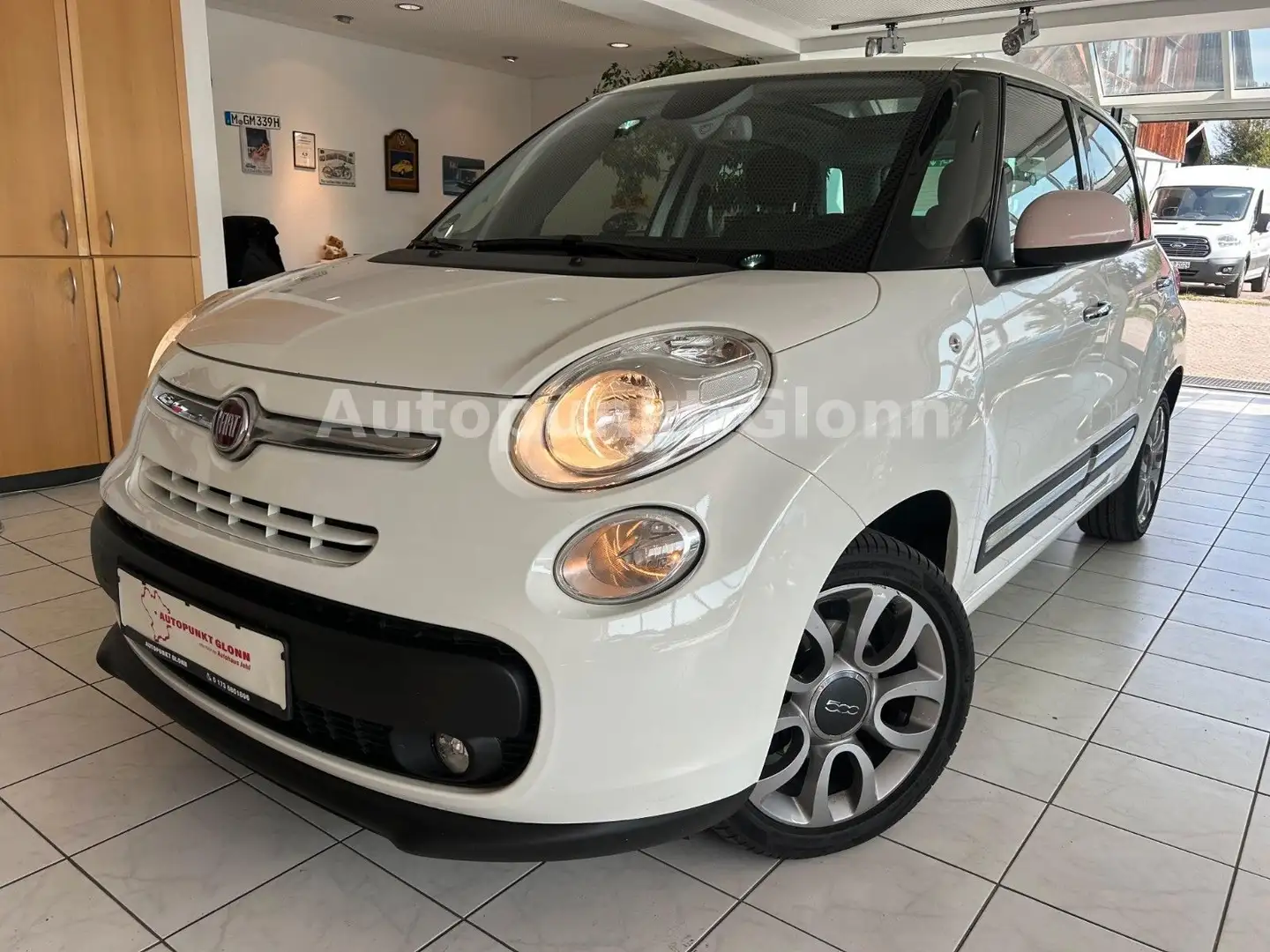 Fiat 500L *SHZ*Tempomat*Navi*Kamera*Automa.* Weiß - 1