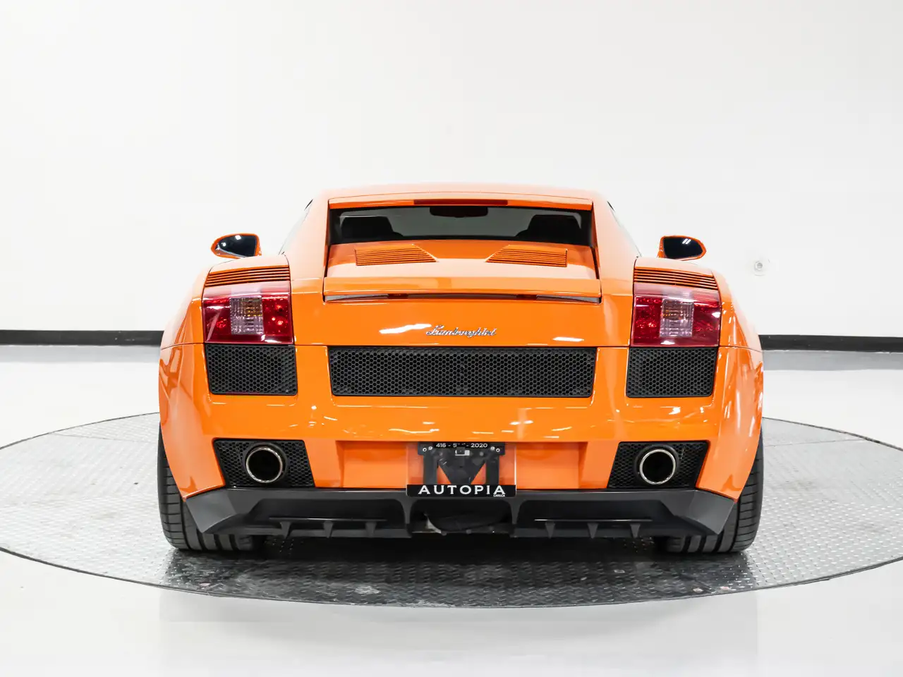 Lamborghini Gallardo снимка Lamborghini Gallardo