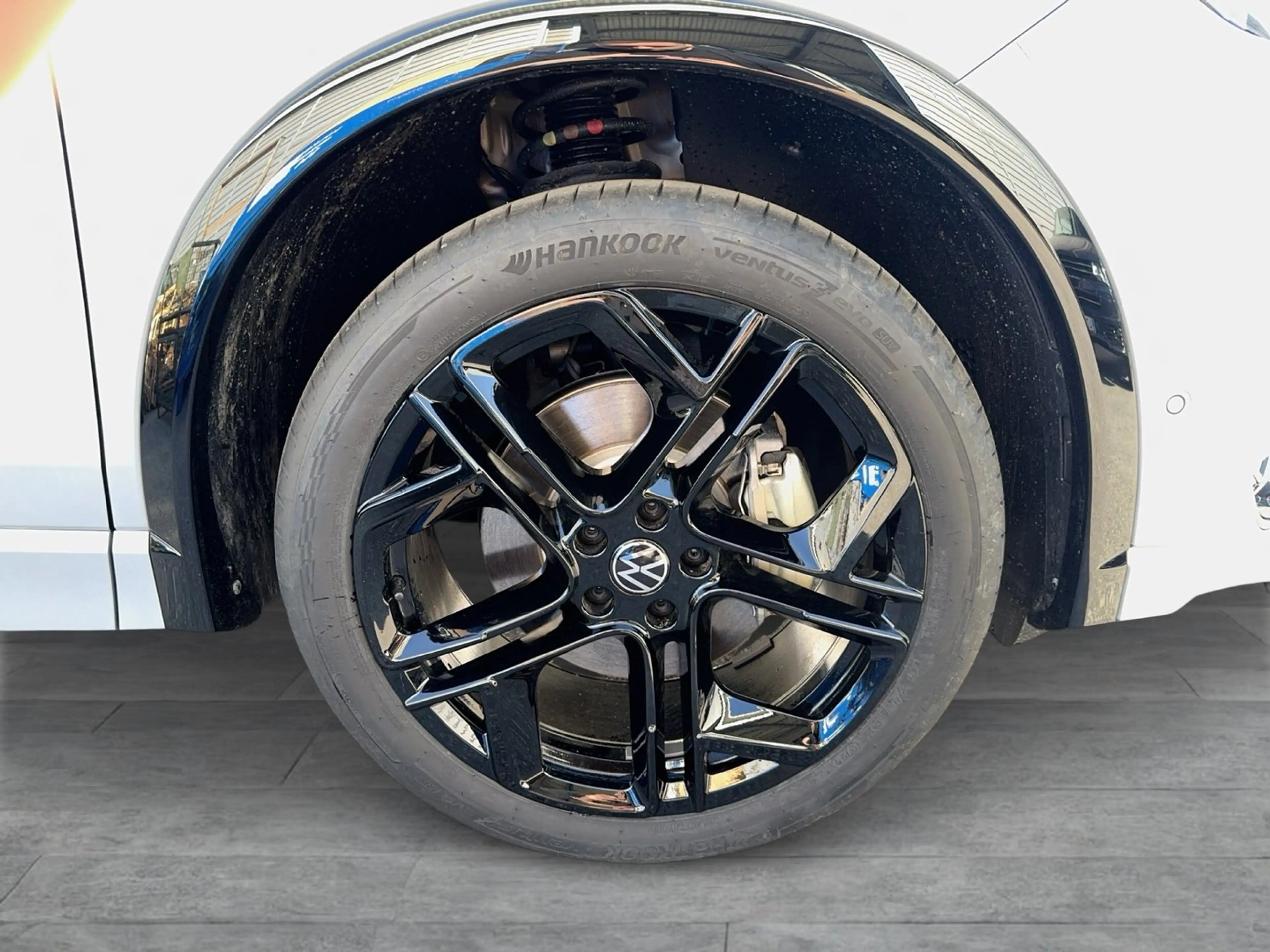 Volkswagen Tiguan Sport TDI 4MOTION DSG — photo 5