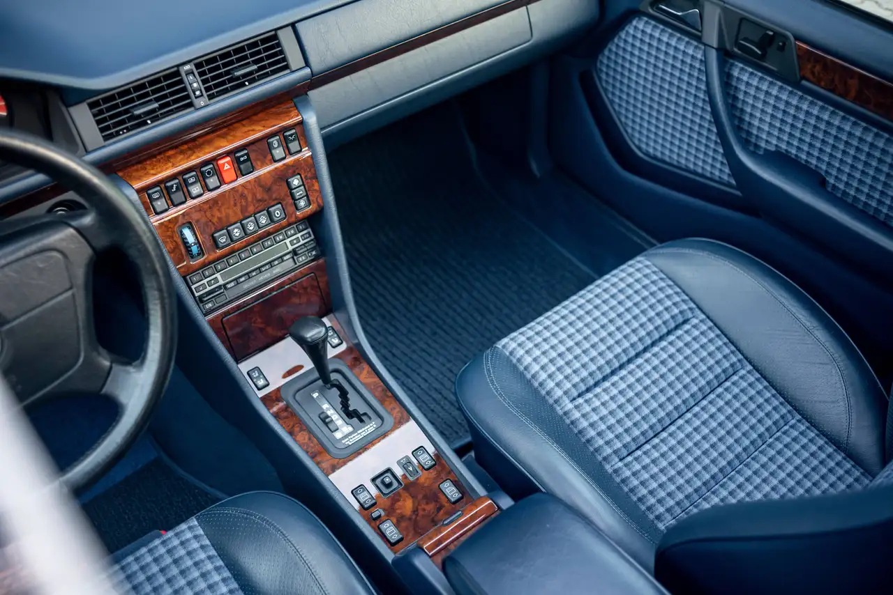 Mercedes-Benz 500 E W124, 1. Hand, 81.900 KM, H-Zul., Top Rarität, foto 10