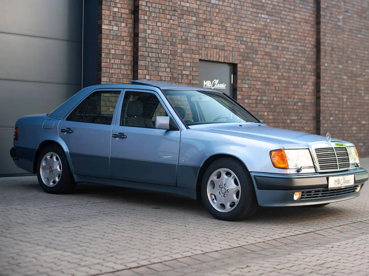 Mercedes-Benz 500 E W124, 1. Hand, 81.900 KM, H-Zul., Top Rarität, foto 2