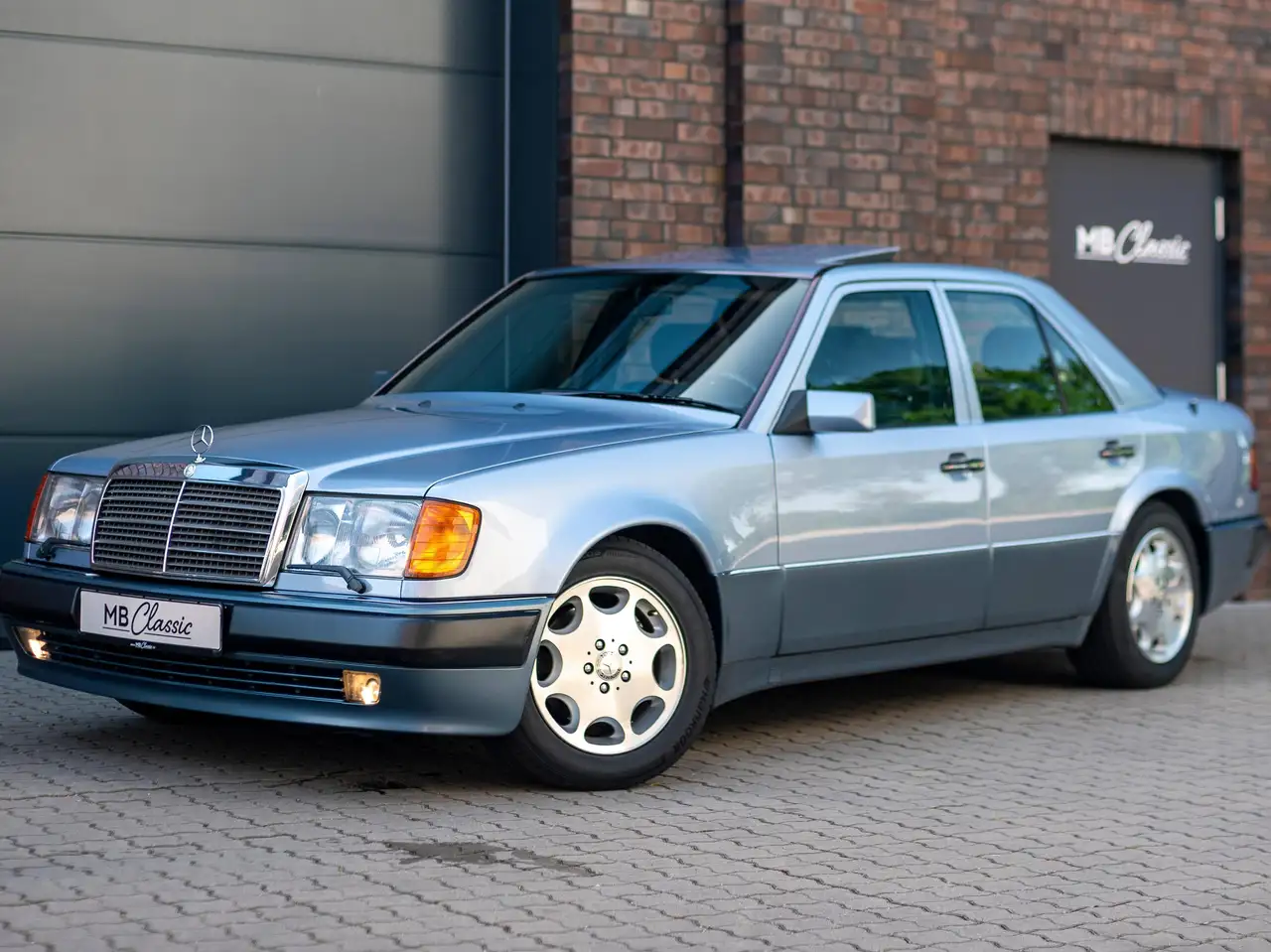 Mercedes-Benz 500 E W124, 1. Hand, 81.900 KM, H-Zul., Top Rarität, foto 4