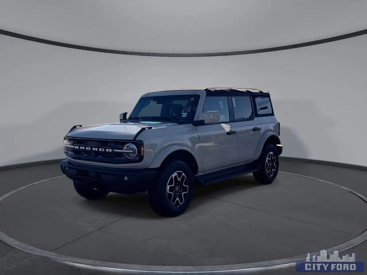 Ford Bronco снимка Ford Bronco