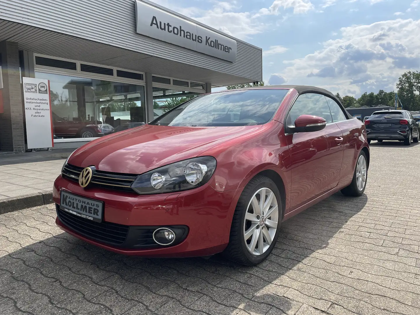 Volkswagen Golf Cabriolet 1.2 TSI Navi*PDC*SHZ*Scheckheft Rot - 2
