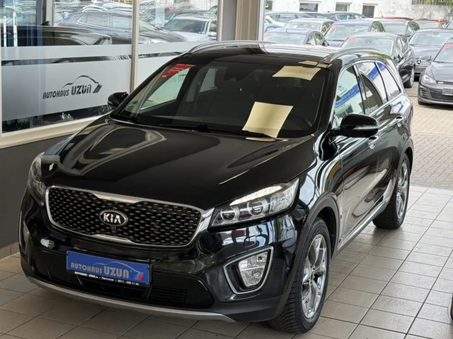 Kia Sorento Platinum Ed 4WD Automatik Leder Pano AHK Schwarz - 1