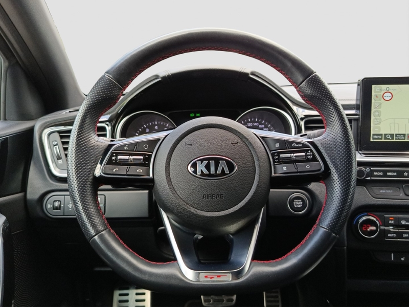 Kia ProCeed / pro_cee'd GT 1.6 T-GDi *PANORAMA*LED*LEDER*CARPLAY*CAM* — photo 11