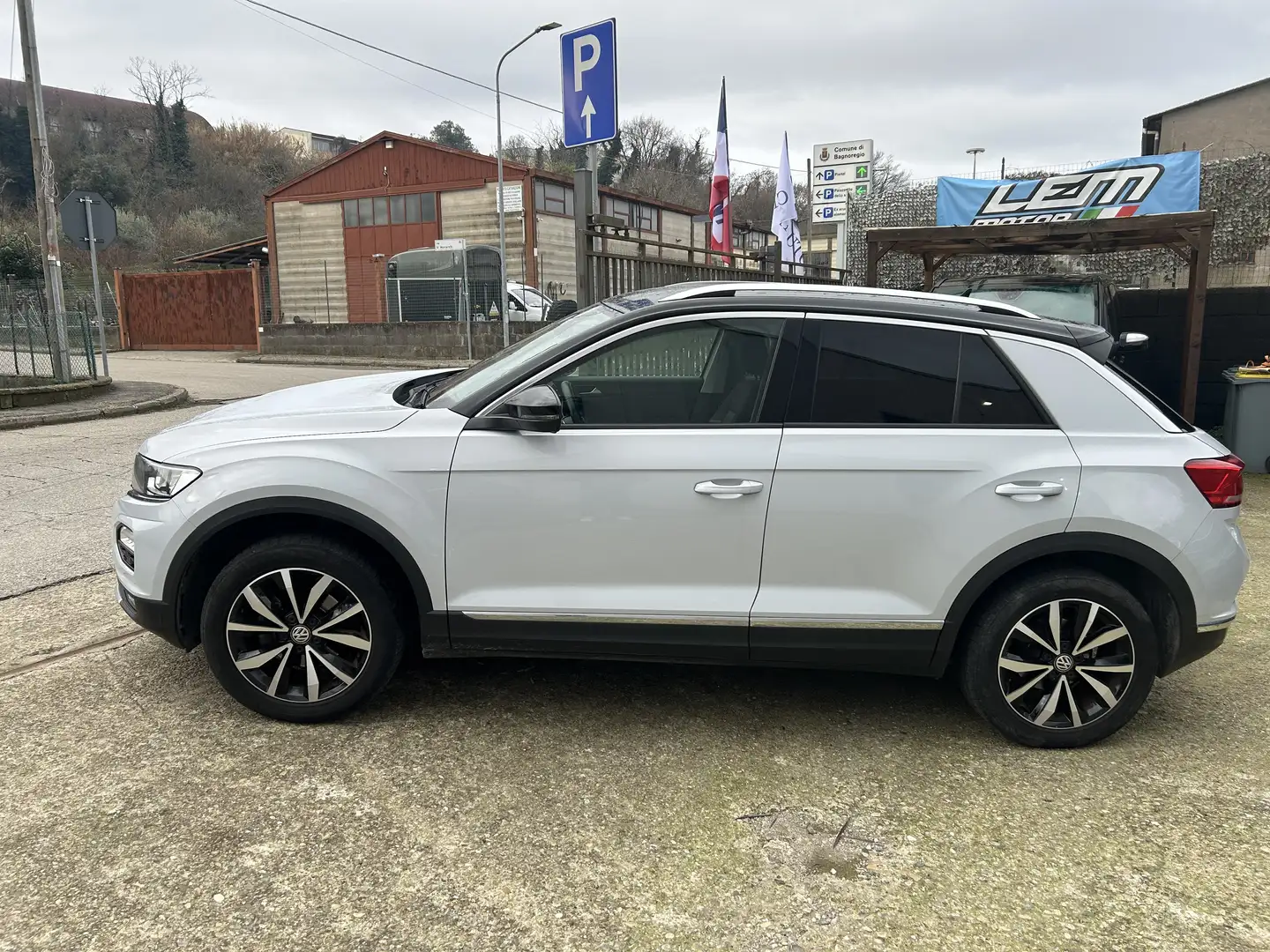 Volkswagen T-Roc T-Roc I 2017 1.0 tsi Style 115cv Weiß - 1