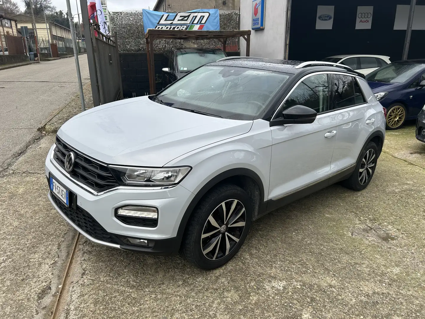 Volkswagen T-Roc T-Roc I 2017 1.0 tsi Style 115cv Weiß - 2
