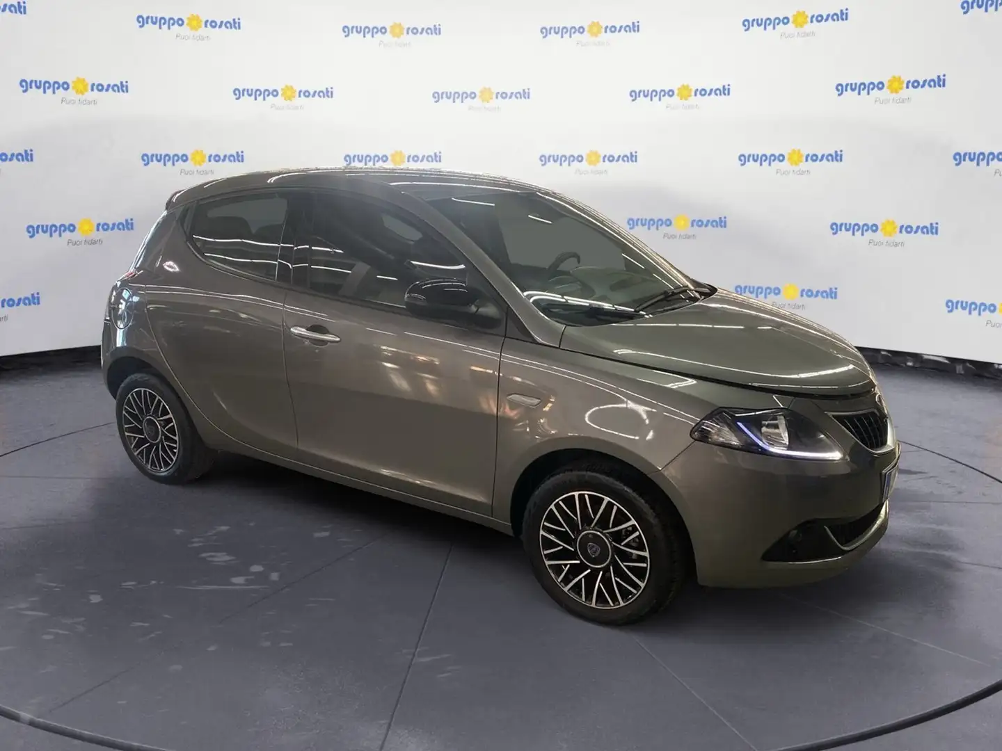 Lancia Ypsilon New 5 porte My24 1.0 Firefly 70 CvStart&Stop Hybr - 1