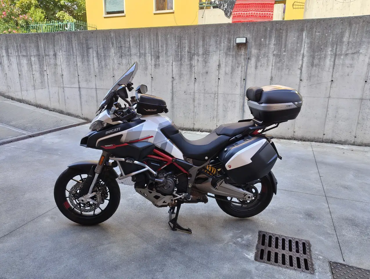Ducati Multistrada 950