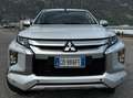 Mitsubishi L200 L200 d.cab 2.3d Diamond 4wd 150cv auto Plateado - thumbnail 2