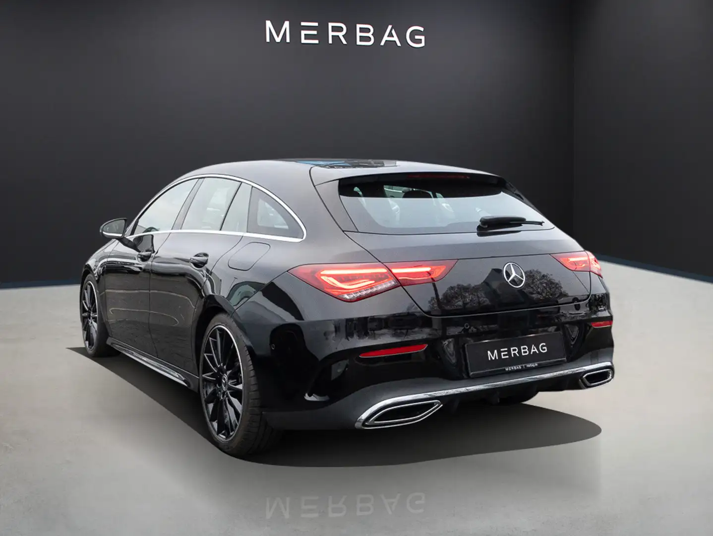 Mercedes-Benz CLA 180 Shooting Brake  Shooting Brake AMG AHK LED Navi SH Schwarz - 2
