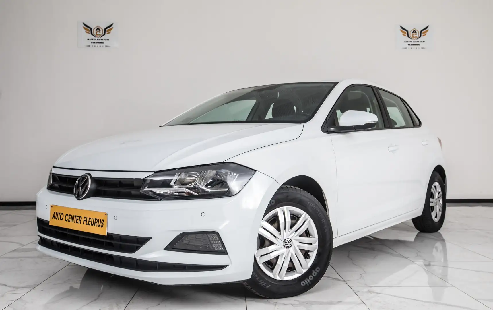 Volkswagen Polo 1.0i / 80.000km Weiß - 1
