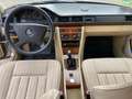 Mercedes-Benz E 250 D W124  Limousine  TÜV & AU & H-Zulassung NEU Silber - thumbnail 18