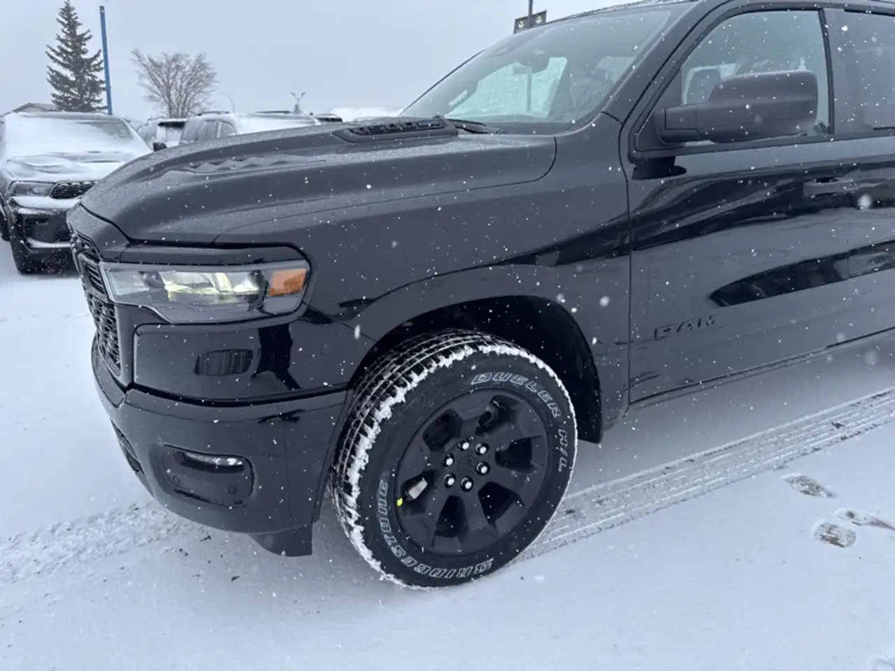 RAM 1500 снимка RAM 1500