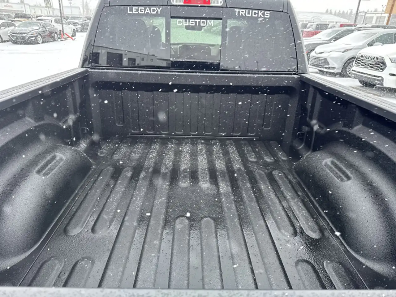 RAM 1500 снимка RAM 1500