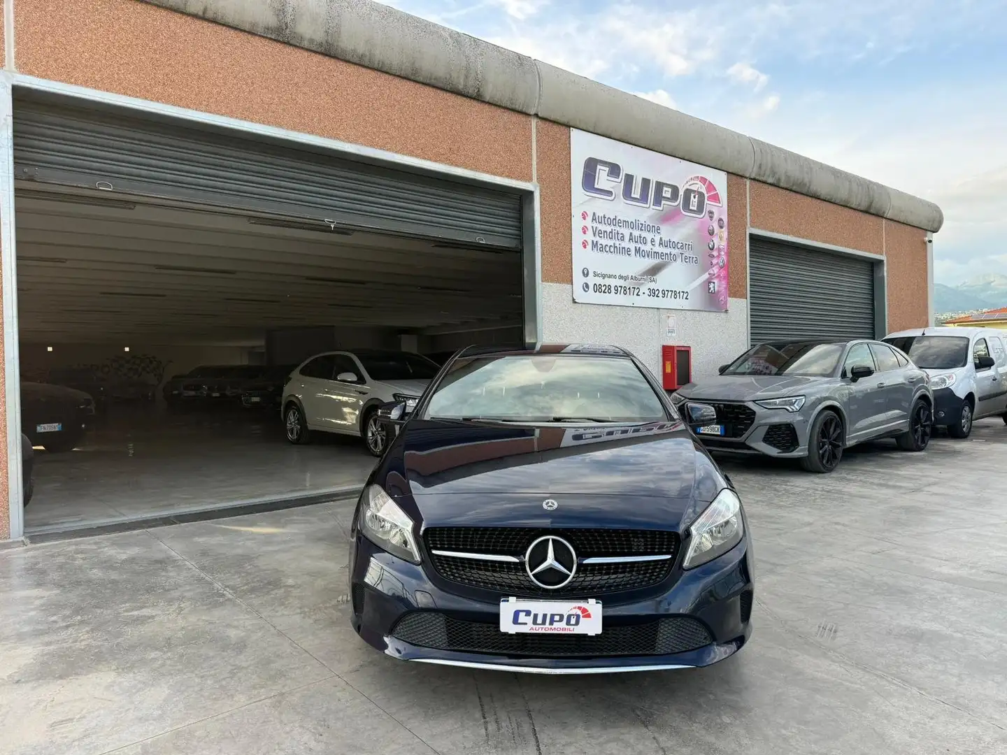 Mercedes-Benz A 220 d Executive 177cv auto my16 Bleu - 2