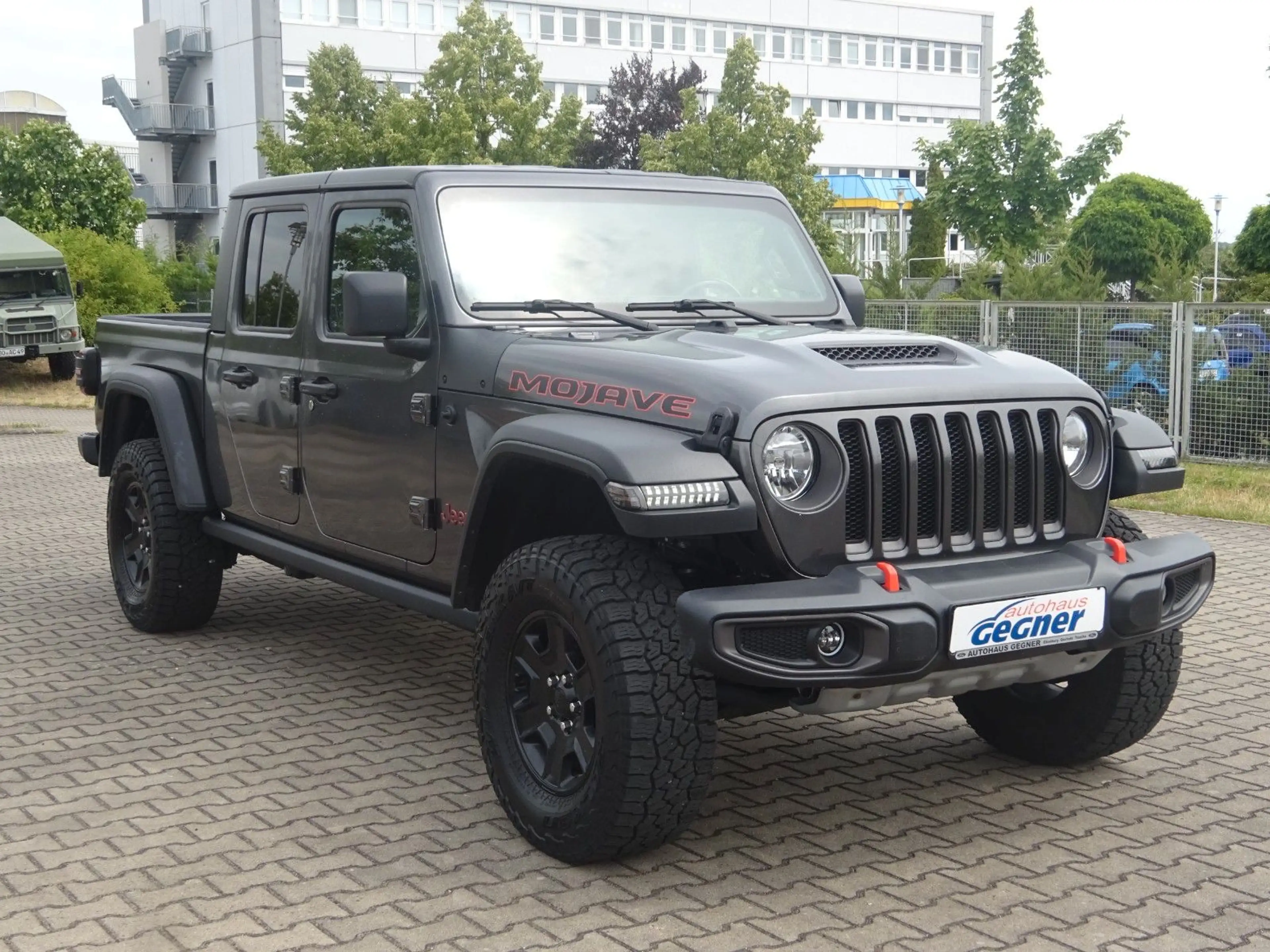 Jeep Gladiator 290PS Benzin Mojave 4WD — photo 12