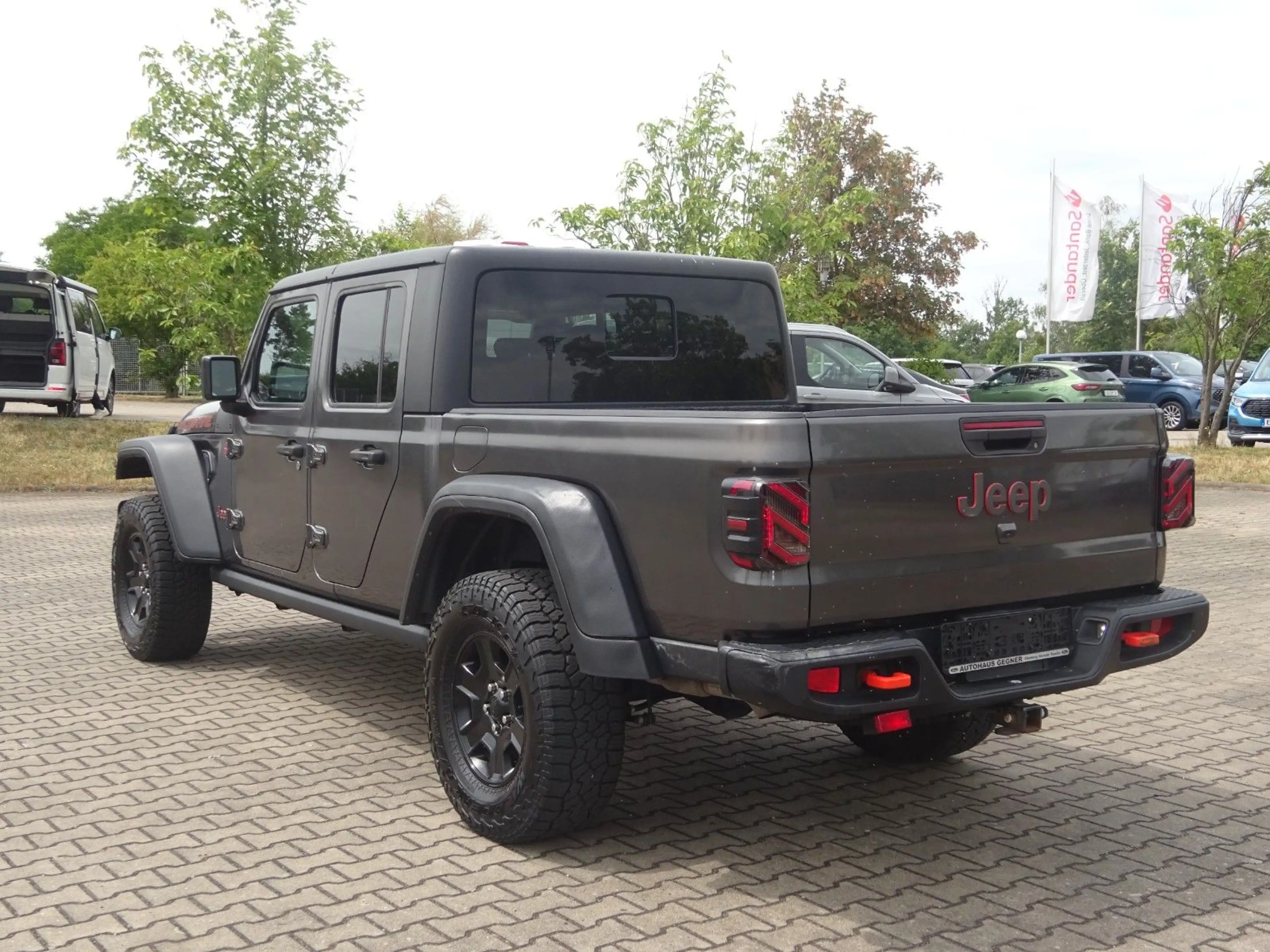 Jeep Gladiator 290PS Benzin Mojave 4WD — photo 4